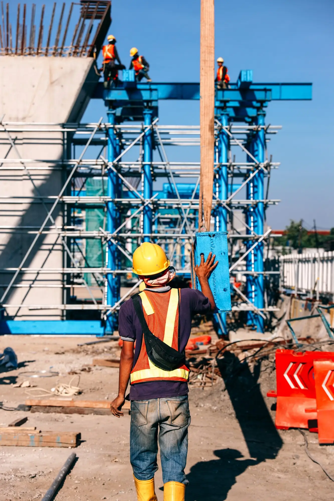 proyek pasang scaffolding